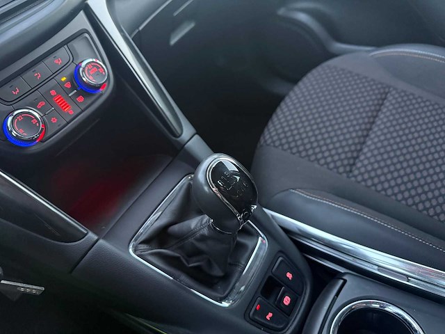Opel - 2016 - zafira - personenauto - afbeelding 11 van  27
