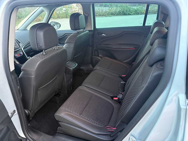Opel - 2016 - zafira - personenauto - afbeelding 7 van  22