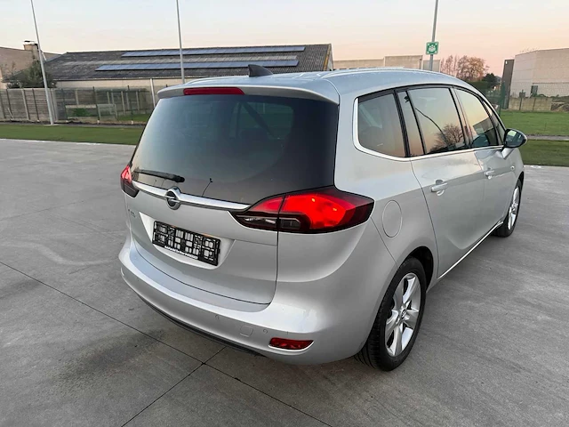 Opel - 2016 - zafira - personenauto - afbeelding 14 van  27