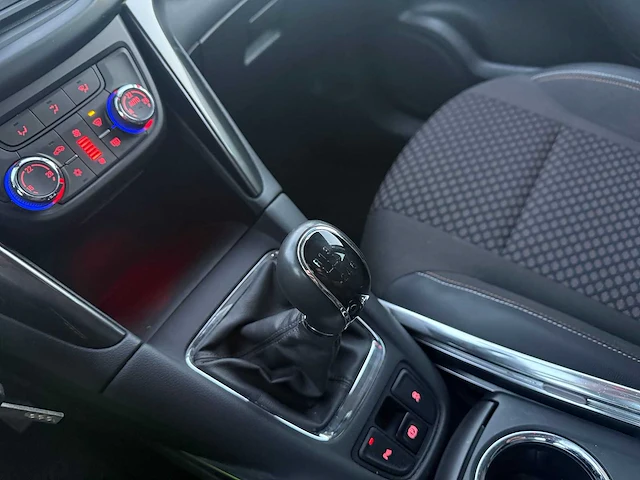 Opel - 2016 - zafira - personenauto - afbeelding 25 van  27