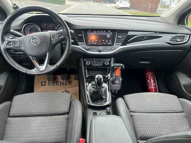 Opel - 2018 - astra sports tourer - personenauto - afbeelding 3 van  16