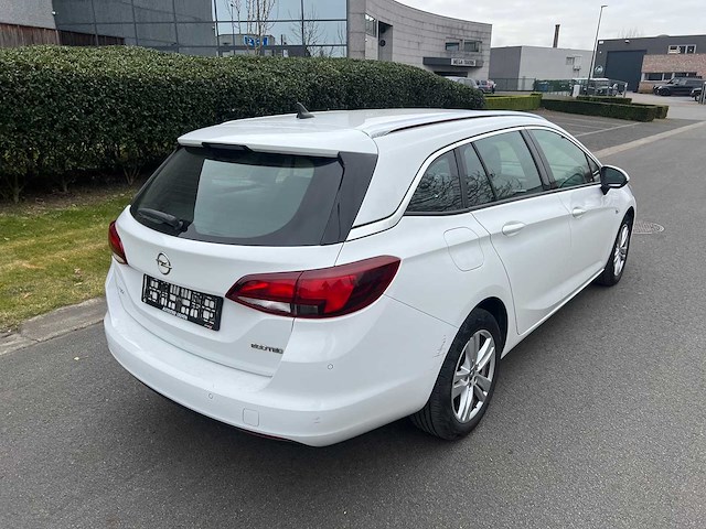 Opel - 2018 - astra sports tourer - personenauto - afbeelding 13 van  16