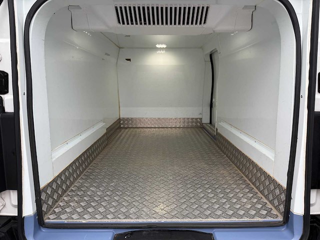 Opel - 2021 - vivaro frigo - koelwagen - personenauto - afbeelding 33 van  40