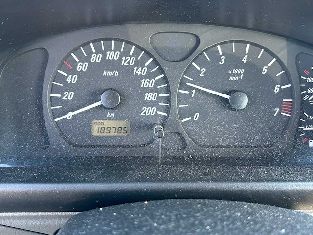 Opel - agila - 1.2-16v comfort - car - 2000 - afbeelding 7 van  7