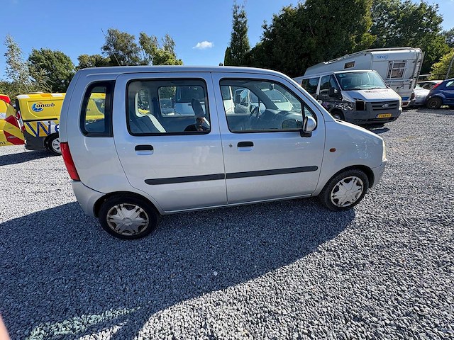 Opel - agila - 1.2-16v comfort - car - 2000 - afbeelding 7 van  24