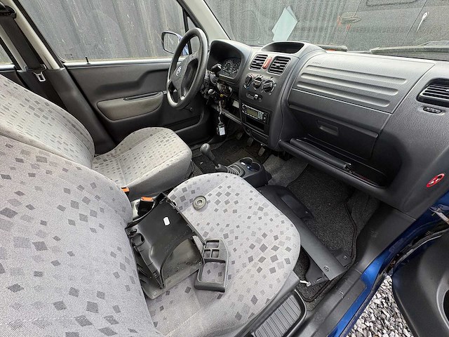 Opel - agila - 1.2-16v comfort - car - 2003 - afbeelding 10 van  11