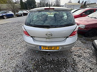 Opel - astra - 1.4 enjoy - car - 2005 - afbeelding 8 van  13