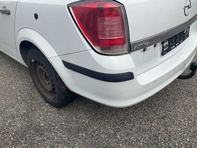 Opel - astra - 2005 - afbeelding 3 van  33