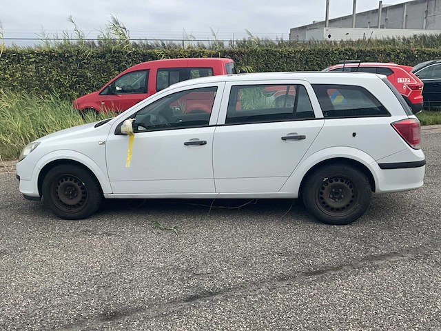 Opel - astra - 2005 - afbeelding 6 van  33