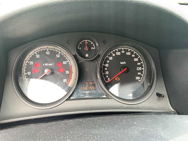 Opel - astra - 2005 - afbeelding 13 van  33