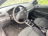 Opel - astra - 2005 - afbeelding 16 van  33