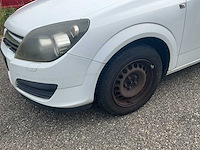 Opel - astra - 2005 - afbeelding 28 van  33