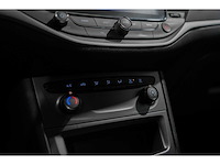 Opel - astra - 2019 - automaat - apple carplay - afbeelding 5 van  5