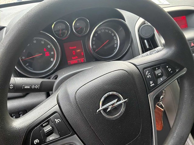 Opel - astra sport tourer - 2011 - voiture - afbeelding 5 van  19