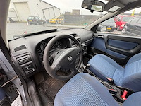 Opel - astra wagon - 1.6-16v njoy - car - 2003 - afbeelding 4 van  13