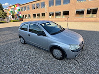 Opel - corsa - 1.0-12v comf.easytr. - car - 2002 - afbeelding 5 van  15