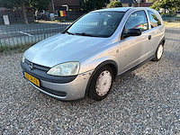 Opel - corsa - 1.0-12v comf.easytr. - car - 2002 - afbeelding 14 van  15