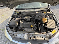 Opel - corsa - 1.2-16v njoy - car - 2002 - afbeelding 3 van  17