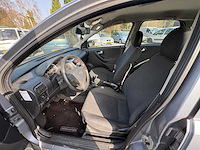 Opel - corsa - 1.2-16v njoy - car - 2002 - afbeelding 4 van  17