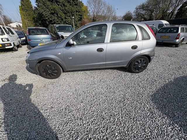 Opel - corsa - 1.2-16v njoy - car - 2002 - afbeelding 9 van  12