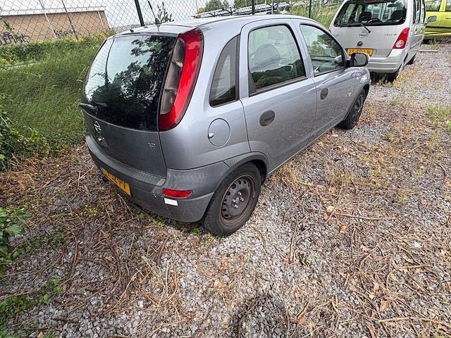 Opel - corsa - 1.2-16v njoy - car - 2002 - afbeelding 4 van  8