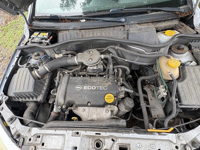 Opel - corsa - 1.2-16v njoy - car - 2002 - afbeelding 6 van  8