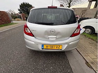 Opel - corsa - 1.2-16v selection - car - 2010 - afbeelding 15 van  16