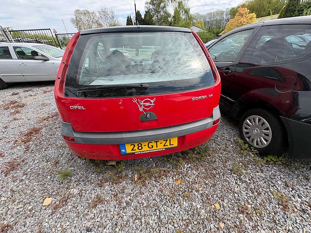 Opel - corsa - 1.4-16v sport - car - 2001 - afbeelding 6 van  10