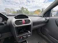 Opel - corsa - 1.4-16v sport - car - 2001 - afbeelding 10 van  10