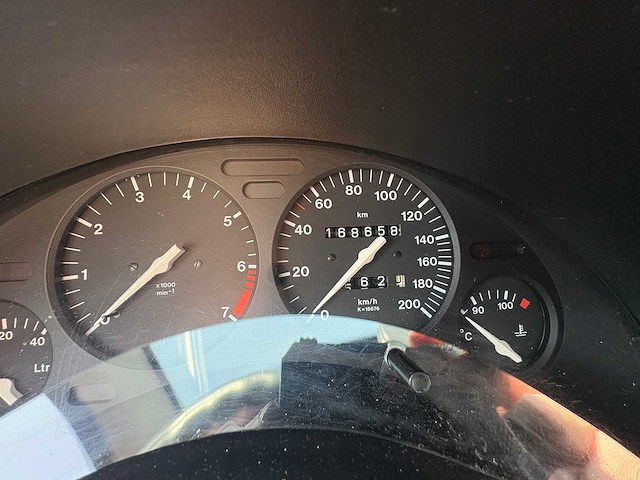 Opel - corsa - 1.4i-16v cdx - car - 1998 - afbeelding 4 van  15