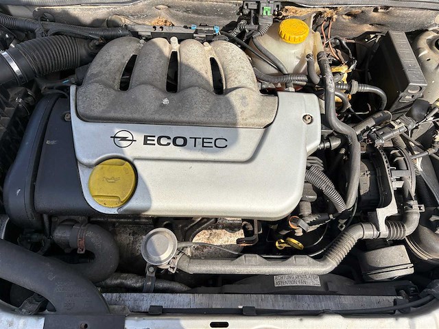 Opel - corsa - 1.4i-16v cdx - car - 1998 - afbeelding 6 van  15