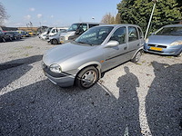 Opel - corsa - 1.4i-16v cdx - car - 1998 - afbeelding 1 van  15