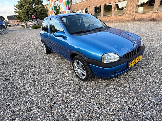 Opel - corsa - 1.4i-16v sport - car - 1998 - afbeelding 7 van  24