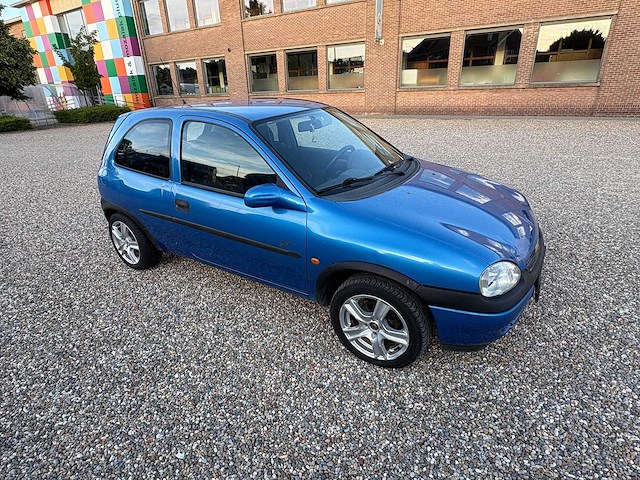 Opel - corsa - 1.4i-16v sport - car - 1998 - afbeelding 9 van  24