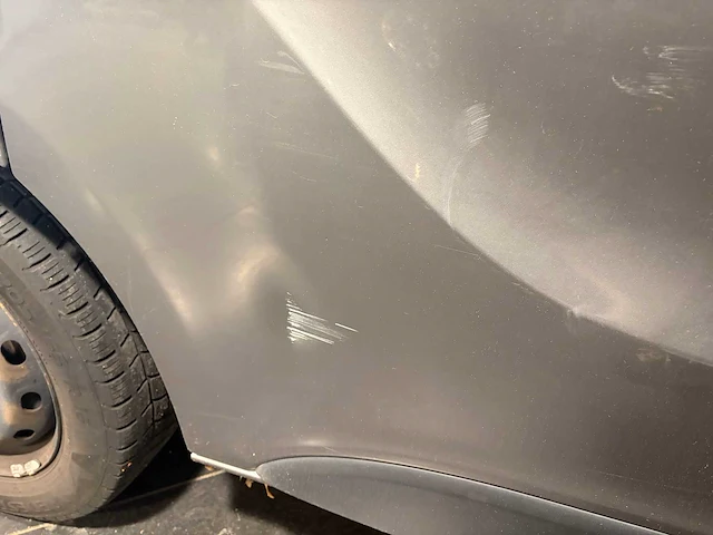Opel - f7 - vivaro - bedrijfswagen - afbeelding 18 van  26