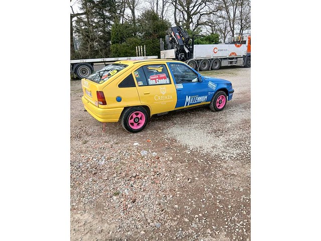 Opel - kadett - race wagen - afbeelding 7 van  13