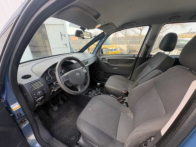 Opel - meriva - 1.6-16v temptation - car - 2007 - afbeelding 2 van  17