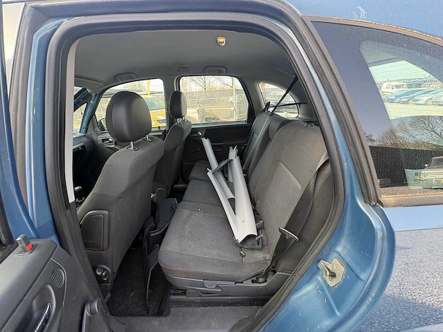 Opel - meriva - 1.6-16v temptation - car - 2007 - afbeelding 3 van  17