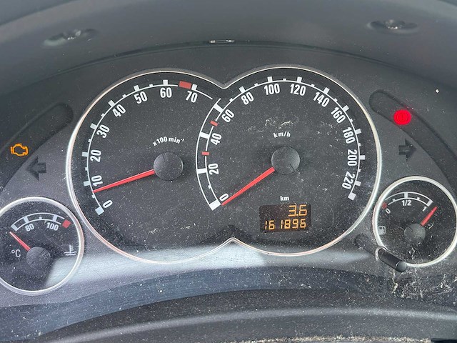 Opel - meriva - 1.6-16v temptation - car - 2007 - afbeelding 4 van  17