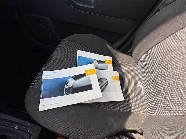 Opel - meriva - 1.6-16v temptation - car - 2007 - afbeelding 6 van  17