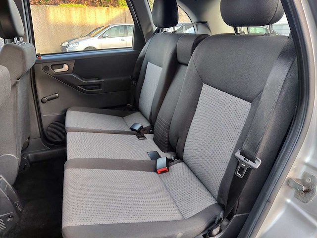 Opel - meriva - car - afbeelding 7 van  9