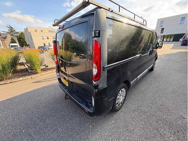 Opel - vivaro - 2.0 cdti l2h1 - car - 2011 - afbeelding 8 van  28
