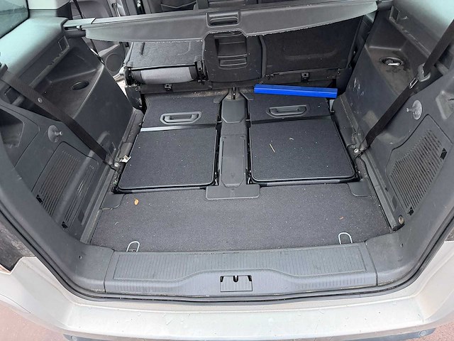 Opel - zafira - car - 2012 - afbeelding 9 van  17