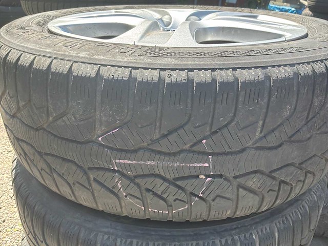Opel 16 inch set van 4 banden voor opel + velgen taule + wieldop - afbeelding 4 van  11