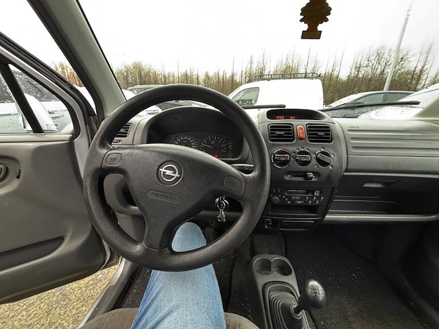 Opel agila , 2001 - afbeelding 4 van  33