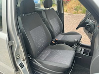 Opel agila personenauto - afbeelding 10 van  34