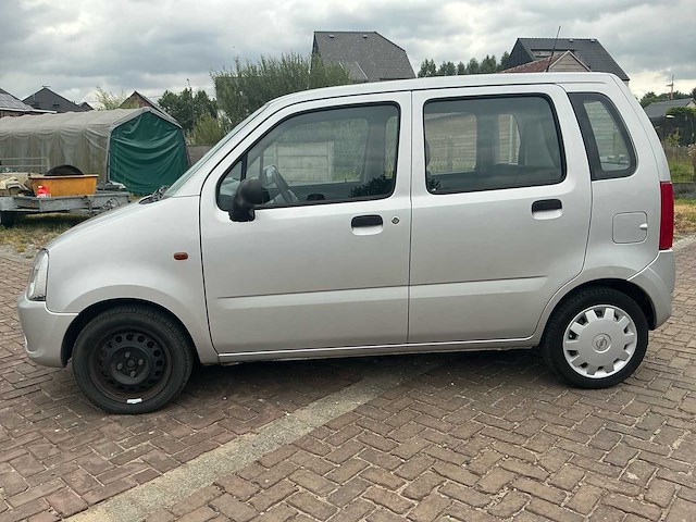 Opel agila personenauto - afbeelding 12 van  34