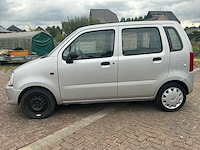 Opel agila personenauto - afbeelding 12 van  34