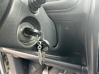 Opel agila personenauto - afbeelding 28 van  34