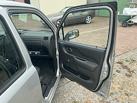 Opel agila personenauto - afbeelding 13 van  24